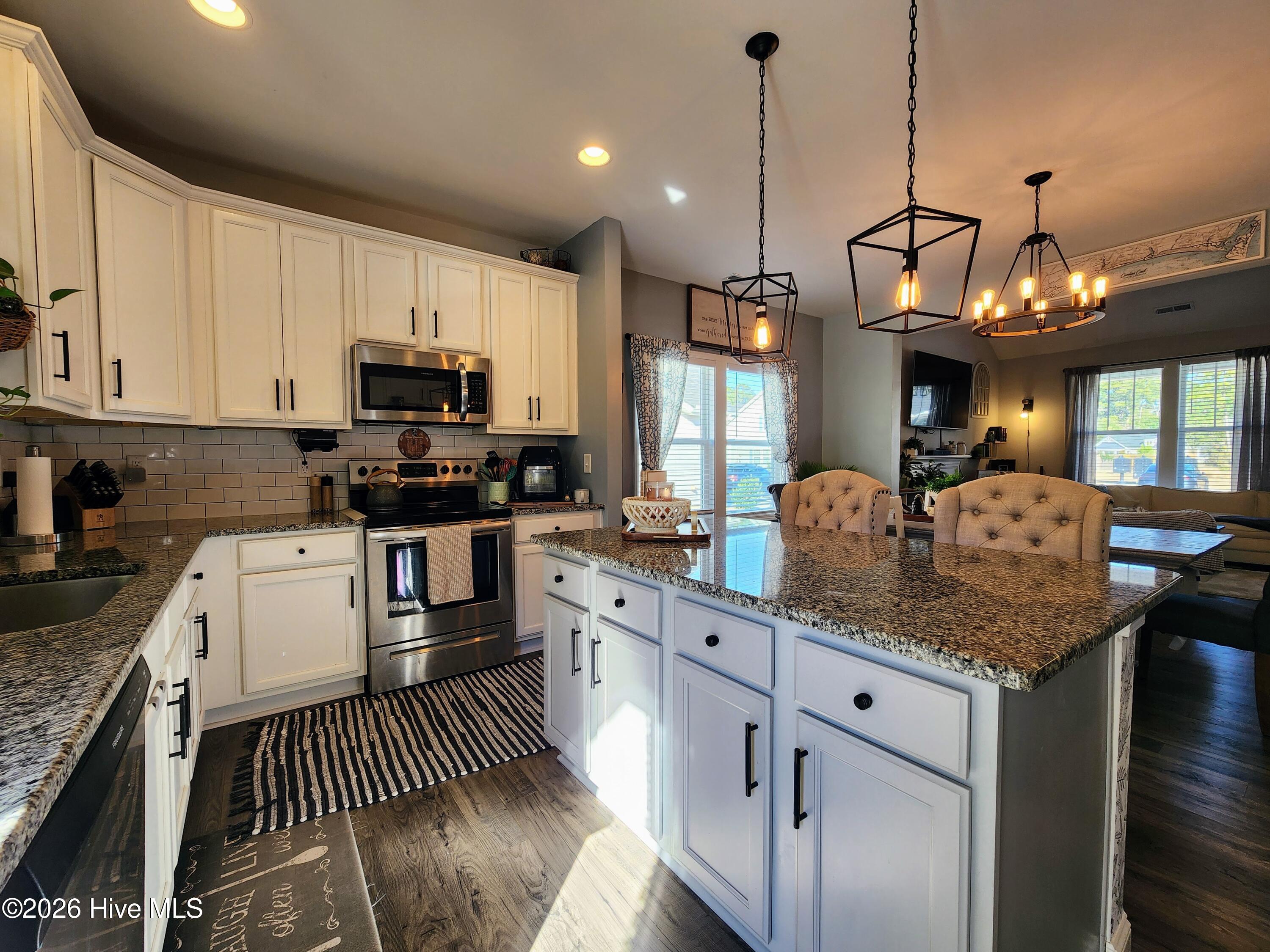 1133 Spincast Road Southport, NC 28461 - Photo 9 of 64 Kitchen Island
