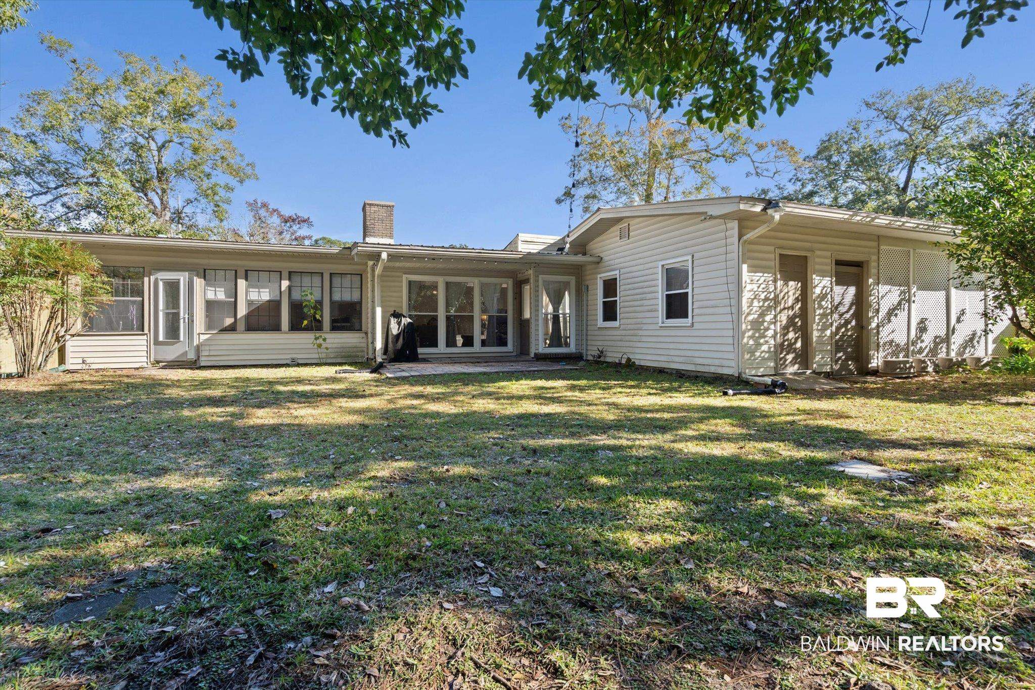 324 Hadrian Street Mobile, AL 36606 - Photo 29 of 33 Back Yard