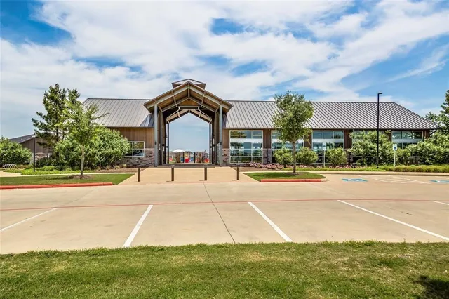 $2,600 | 2815 Torrey Pines Drive, Fulshear, TX 77423