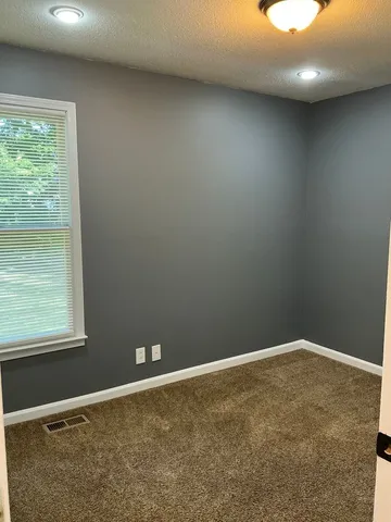 $1,350 | 1705 Setter Road, Clarksville, TN 37042