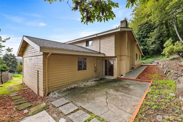 a backyard of a house