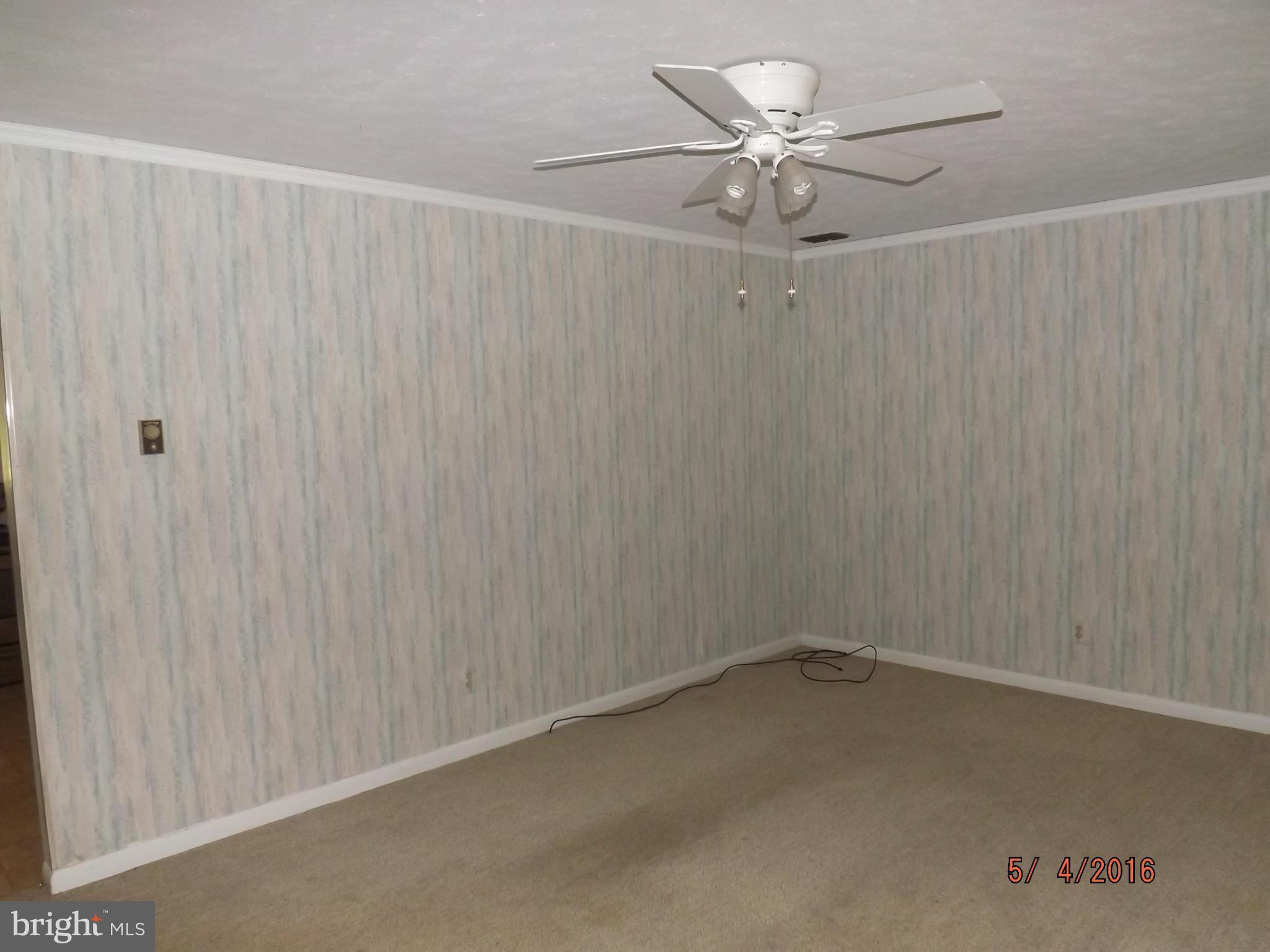 948 Morgan Ford Road Front Royal, VA 22630 - Photo 20 of 30 Living Room