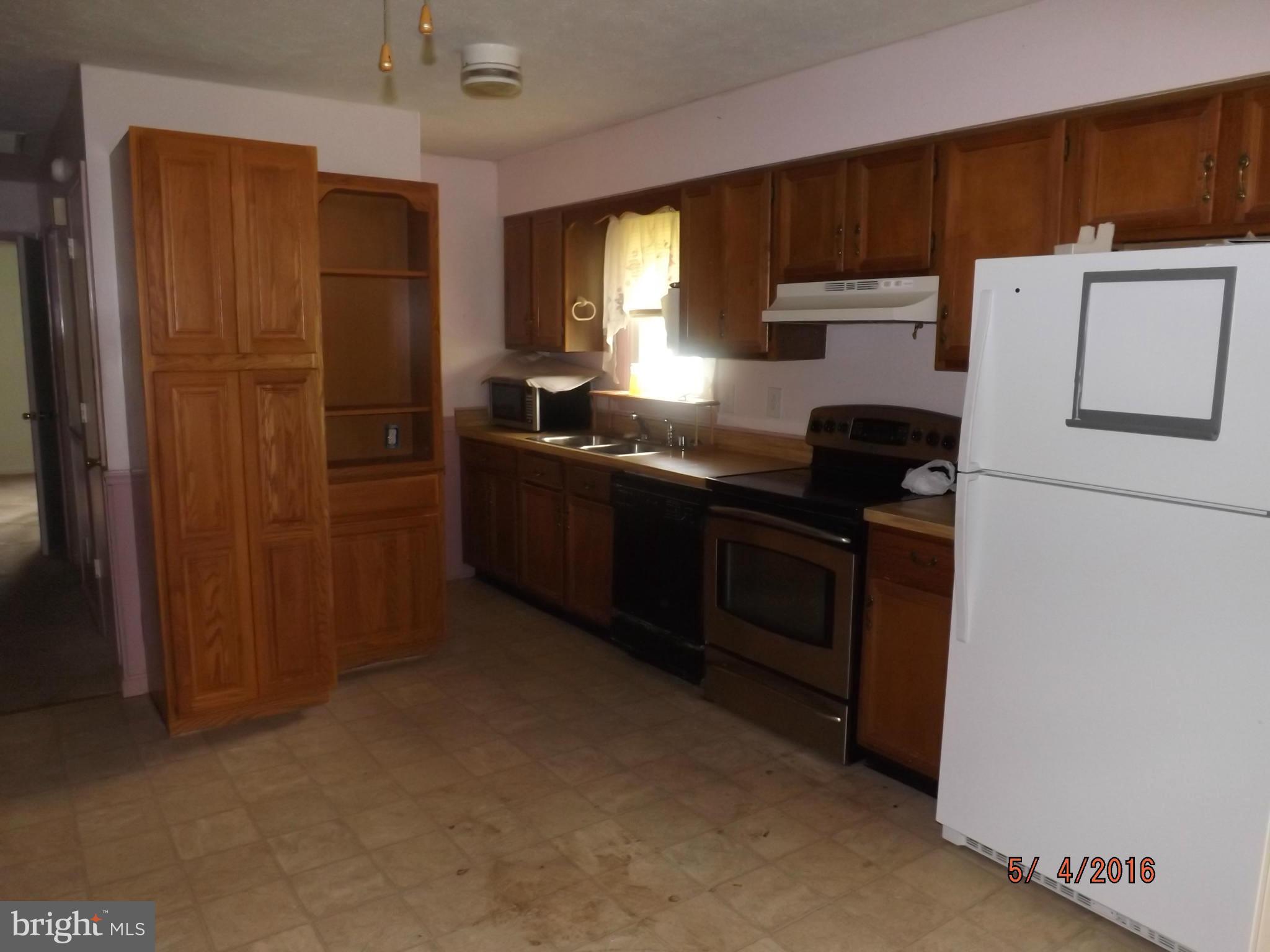 948 Morgan Ford Road Front Royal, VA 22630 - Photo 21 of 30 Kitchen