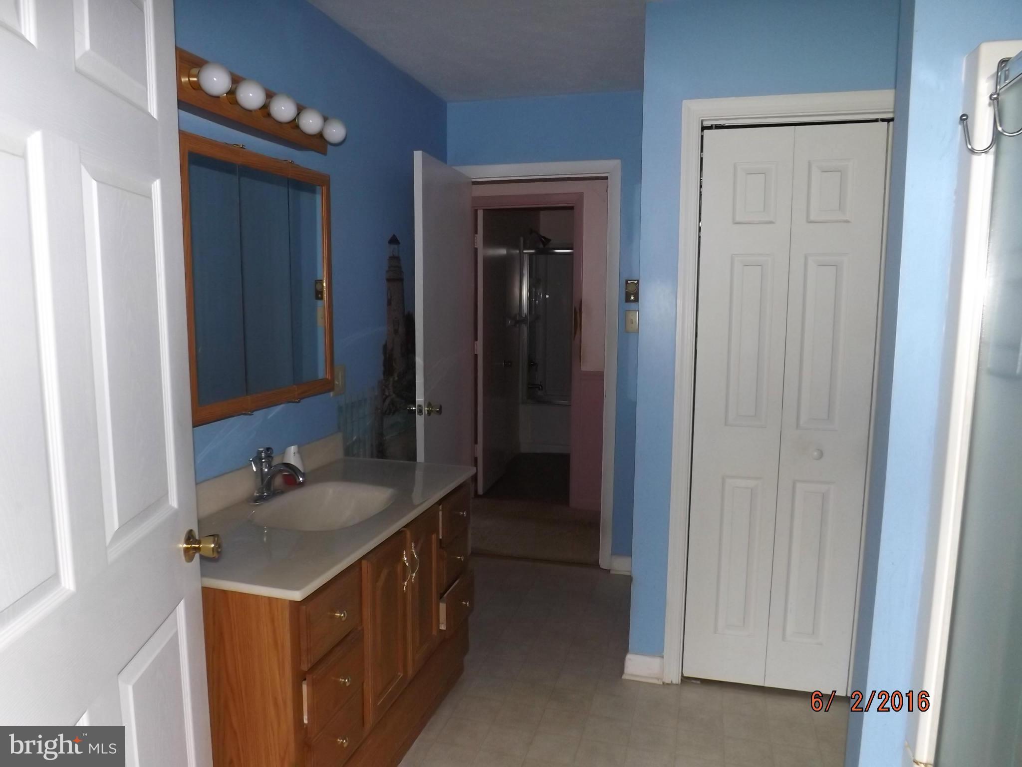 948 Morgan Ford Road Front Royal, VA 22630 - Photo 24 of 30 Bath (Master)