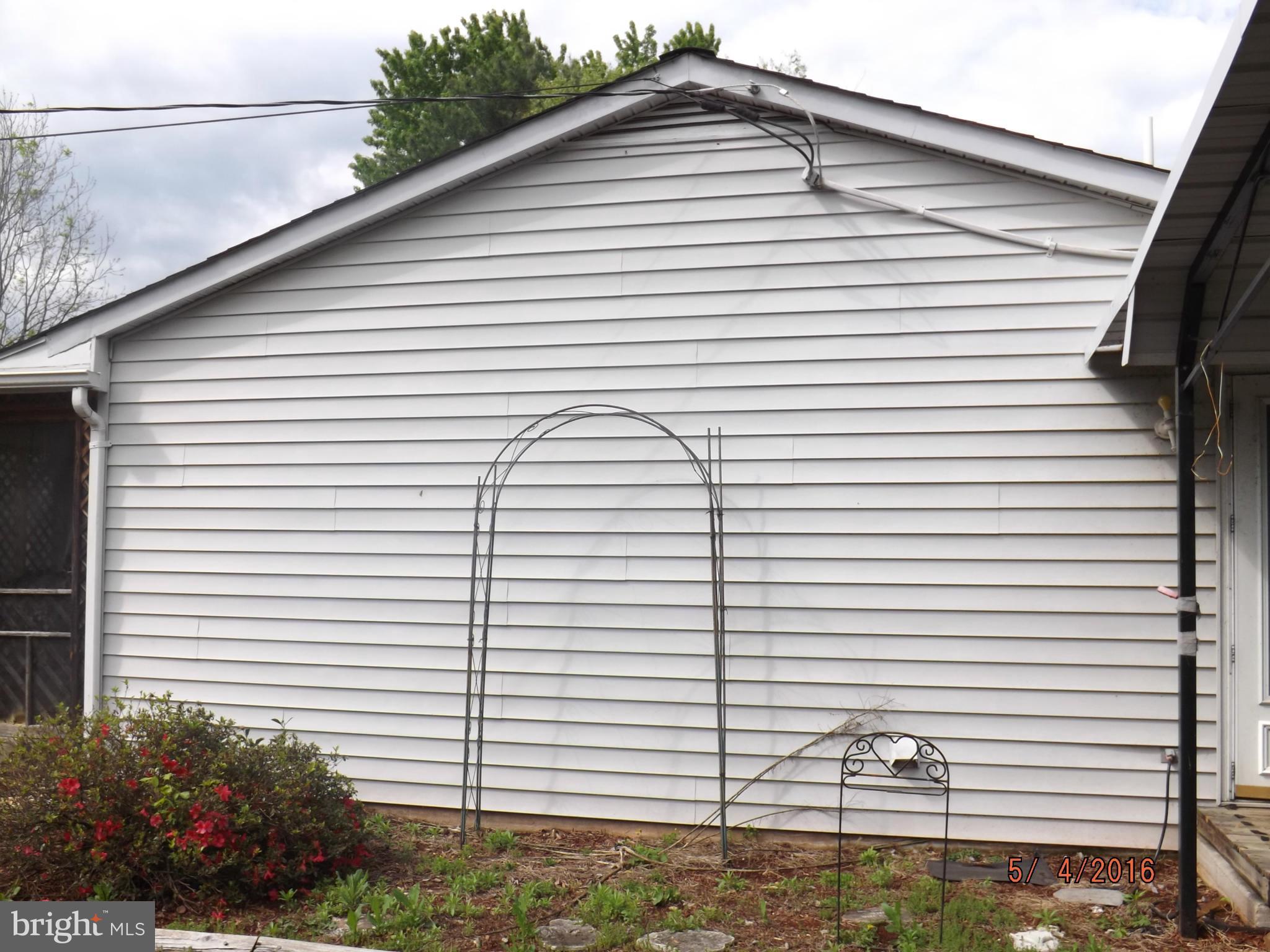 948 Morgan Ford Road Front Royal, VA 22630 - Photo 10 of 30 Exterior (General)