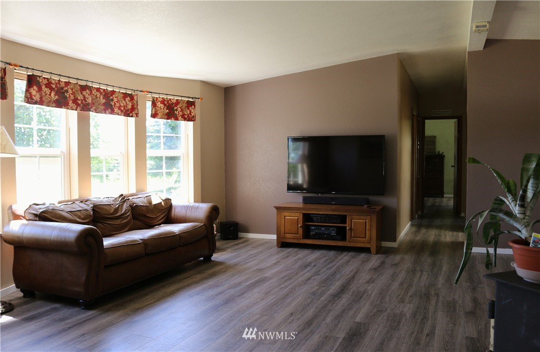 2303 Jess Road Custer, WA 98240 - Photo 4 of 24