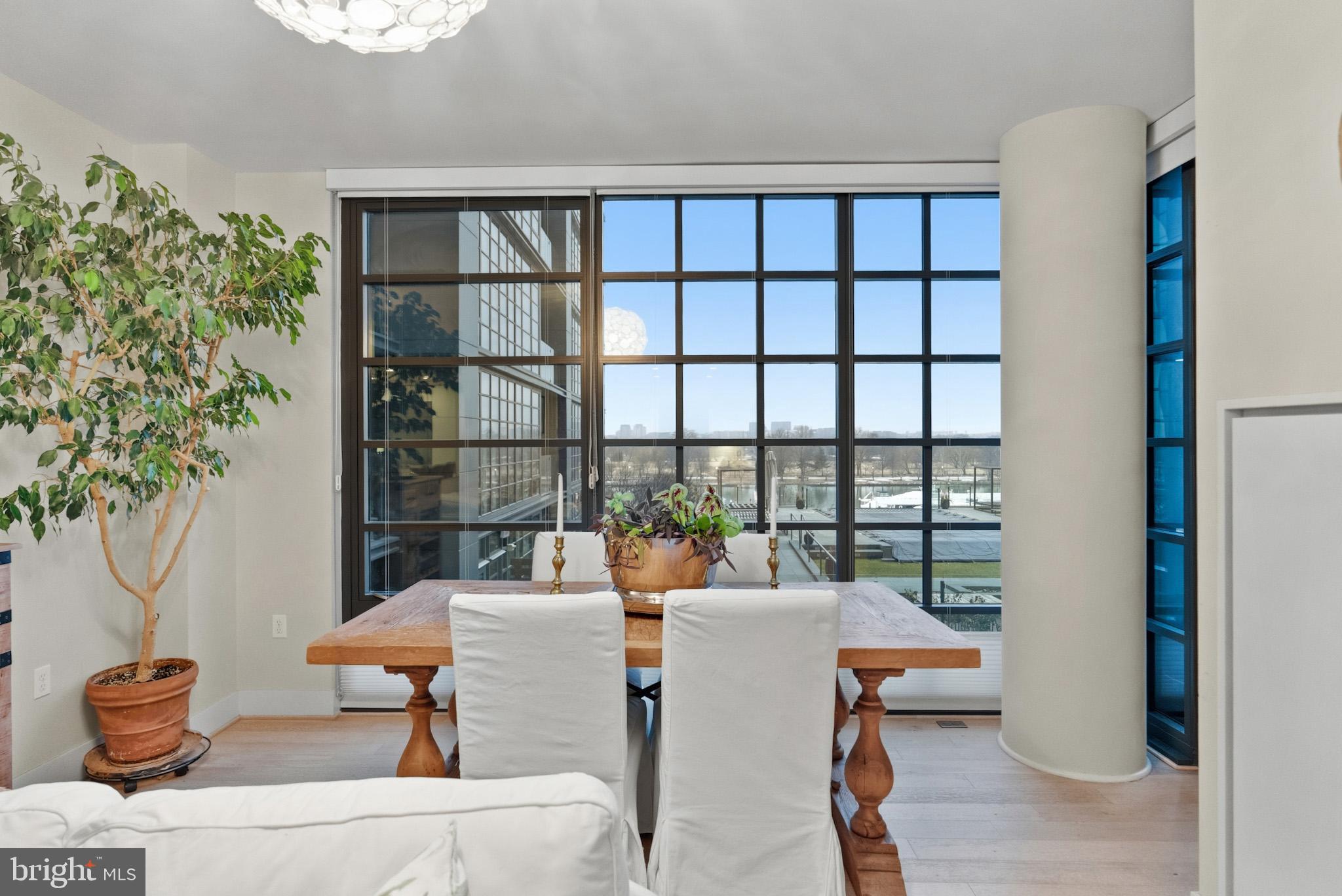 45 Sutton Square Southwest, Unit 403 Washington, DC 20024 - Photo 18 of 78