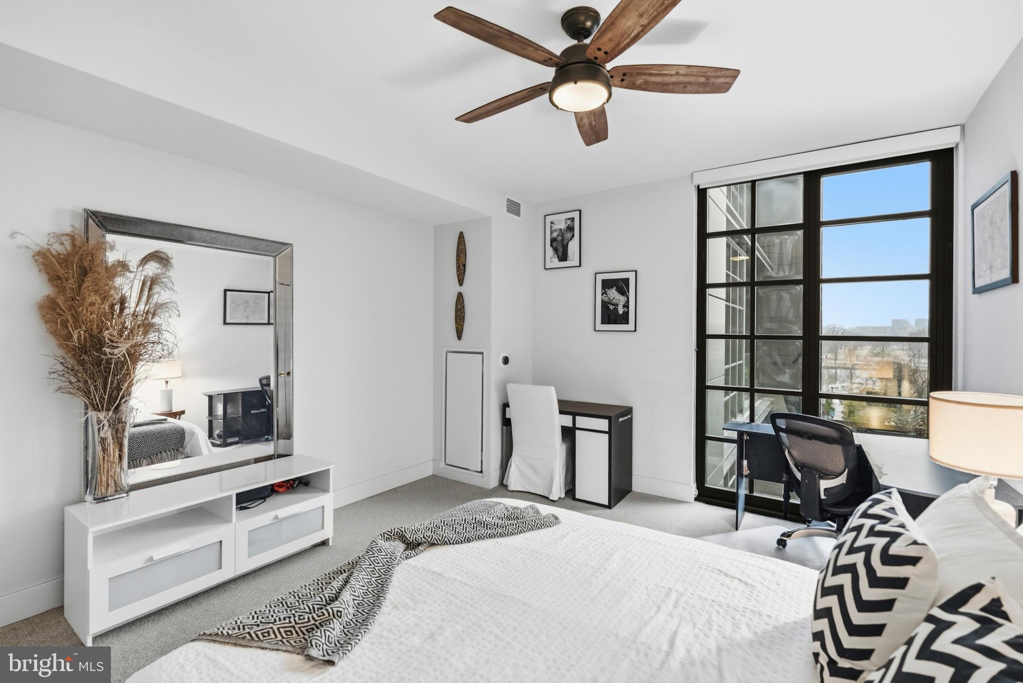 45 Sutton Square Southwest, Unit 403 Washington, DC 20024 - Photo 31 of 78