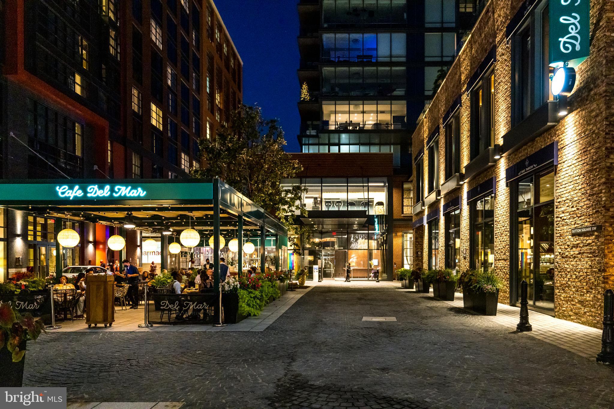 45 Sutton Square Southwest, Unit 403 Washington, DC 20024 - Photo 46 of 80