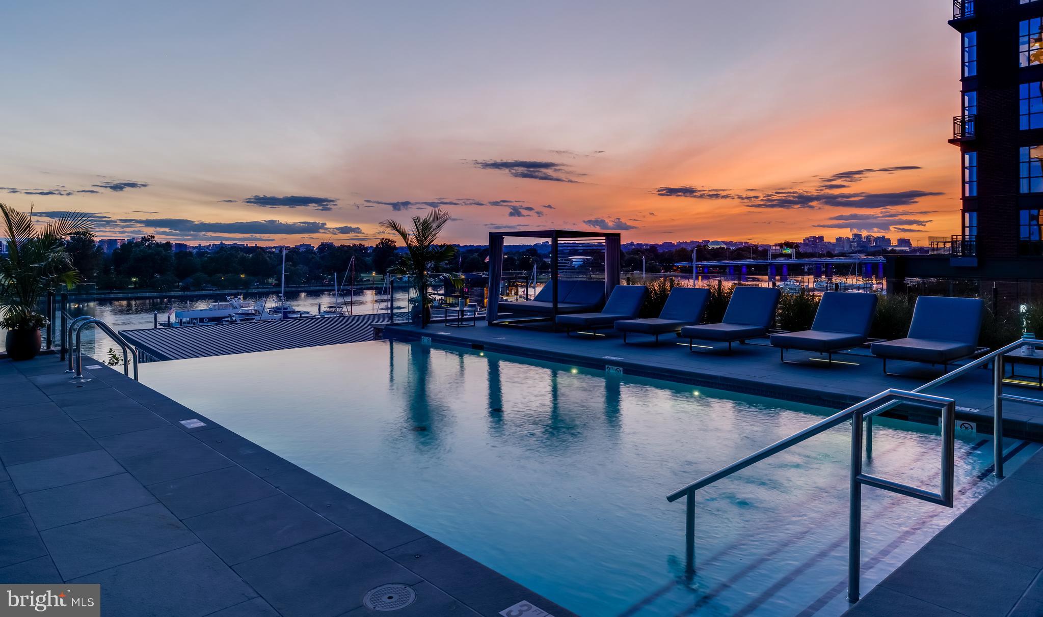 45 Sutton Square Southwest, Unit 403 Washington, DC 20024 - Photo 64 of 78