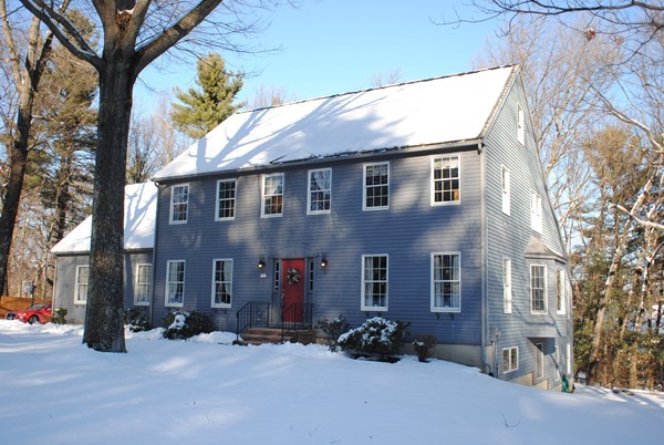 386 Simpson Road Marlborough, MA 01752 - Photo 1 of 22 Gallery Image 1