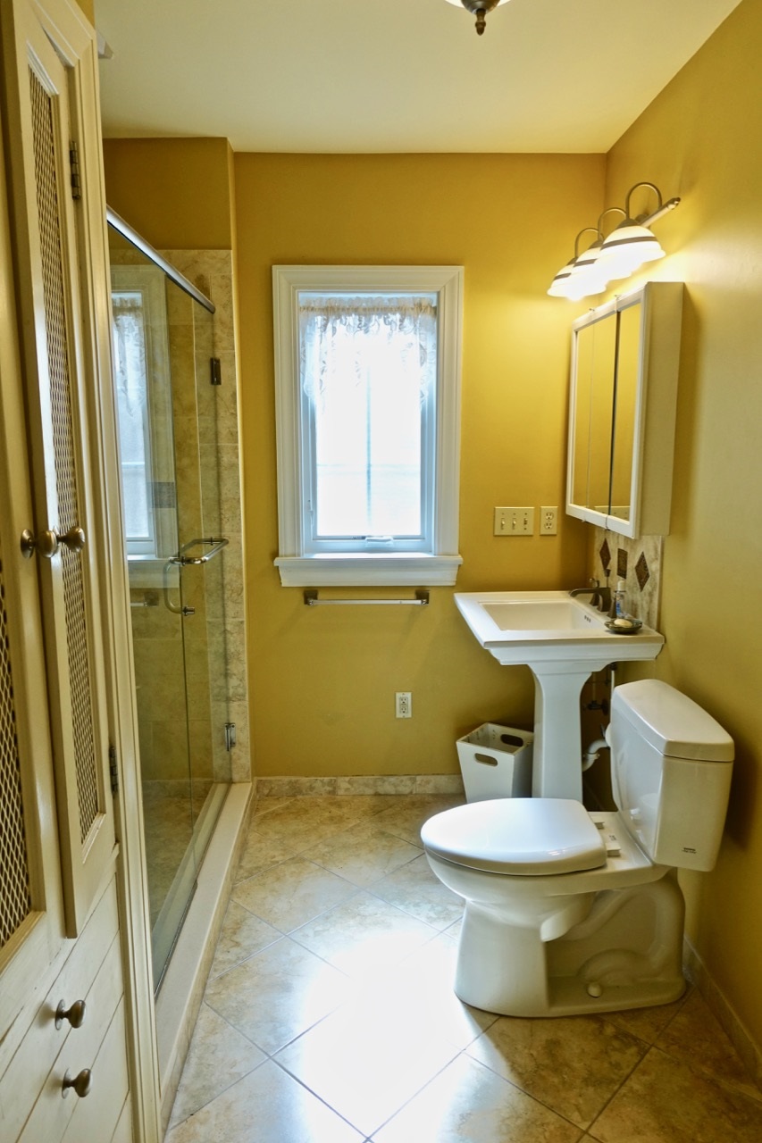 225 North Winthrop Road Muncie, IN 47304 - Photo 24 of 36 Gallery Image 24