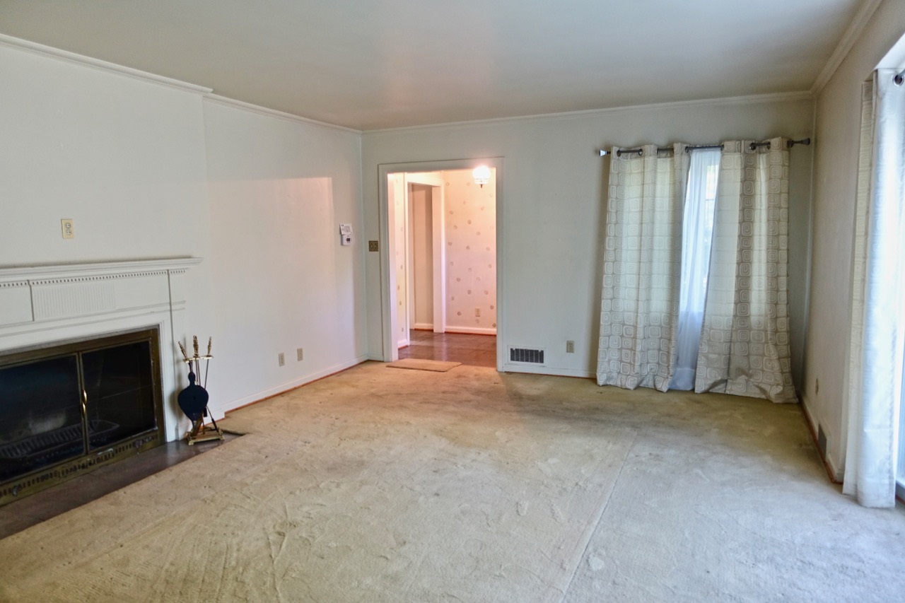 225 North Winthrop Road Muncie, IN 47304 - Photo 9 of 36 Gallery Image 9