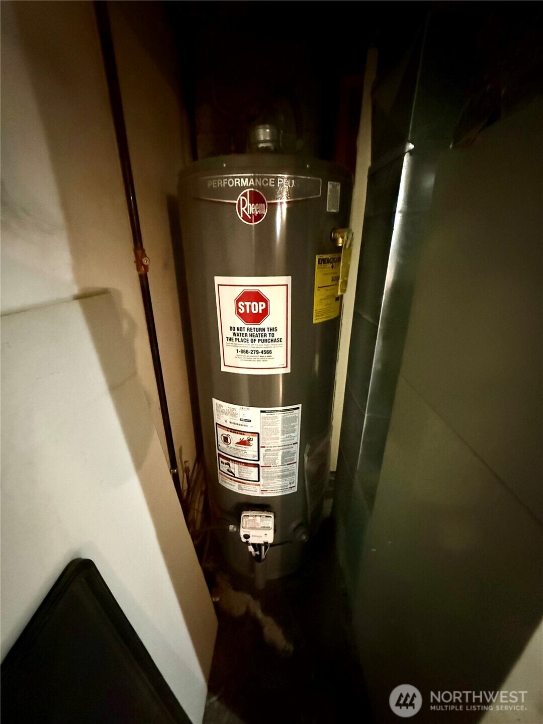 1006 East Dobson Road Odessa, WA 99159 - Photo 25 of 38 a view of water heater room