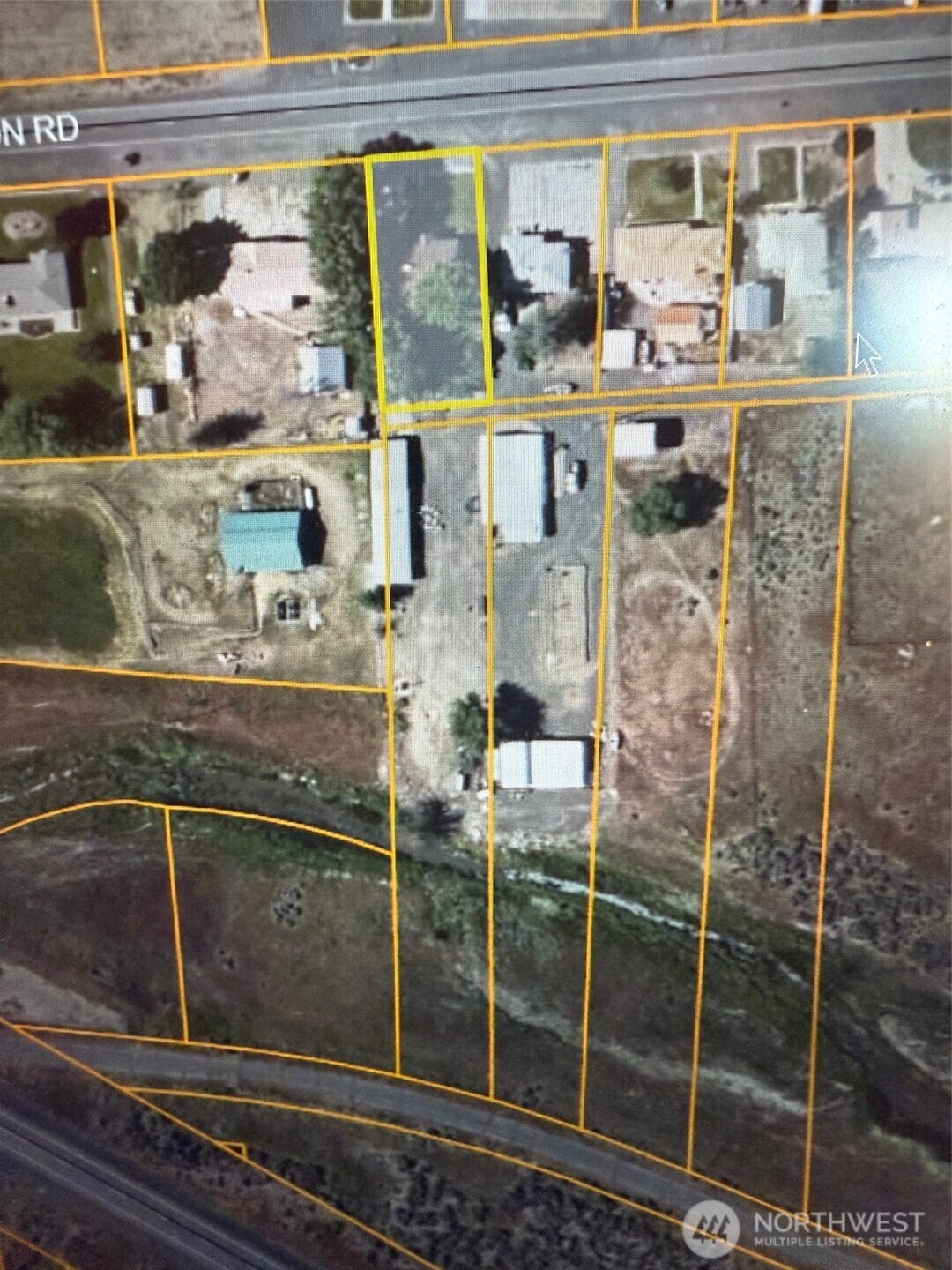 1006 East Dobson Road Odessa, WA 99159 - Photo 37 of 38 a close view of water heater room