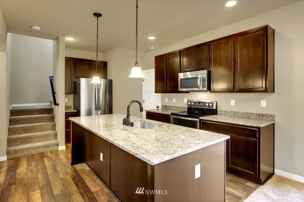 901 Panorama Ridge Mount Vernon, WA 98273 - Photo 3 of 13 Gallery Image 3