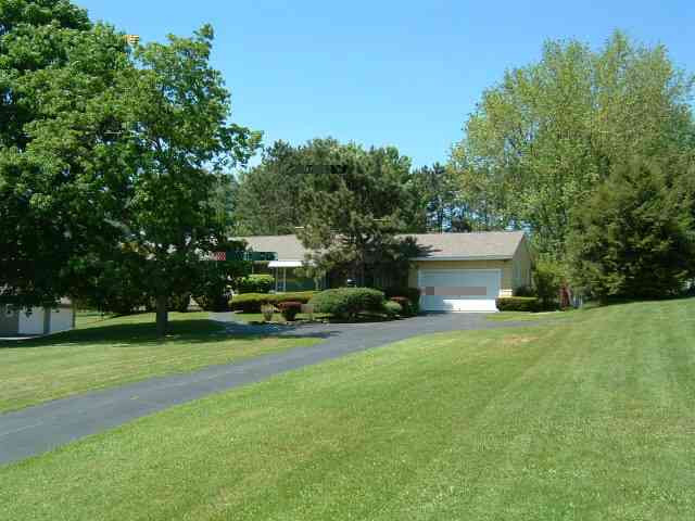 115 Golf Course Road Amsterdam, NY 12010 - Photo 1 of 6 Photo 1