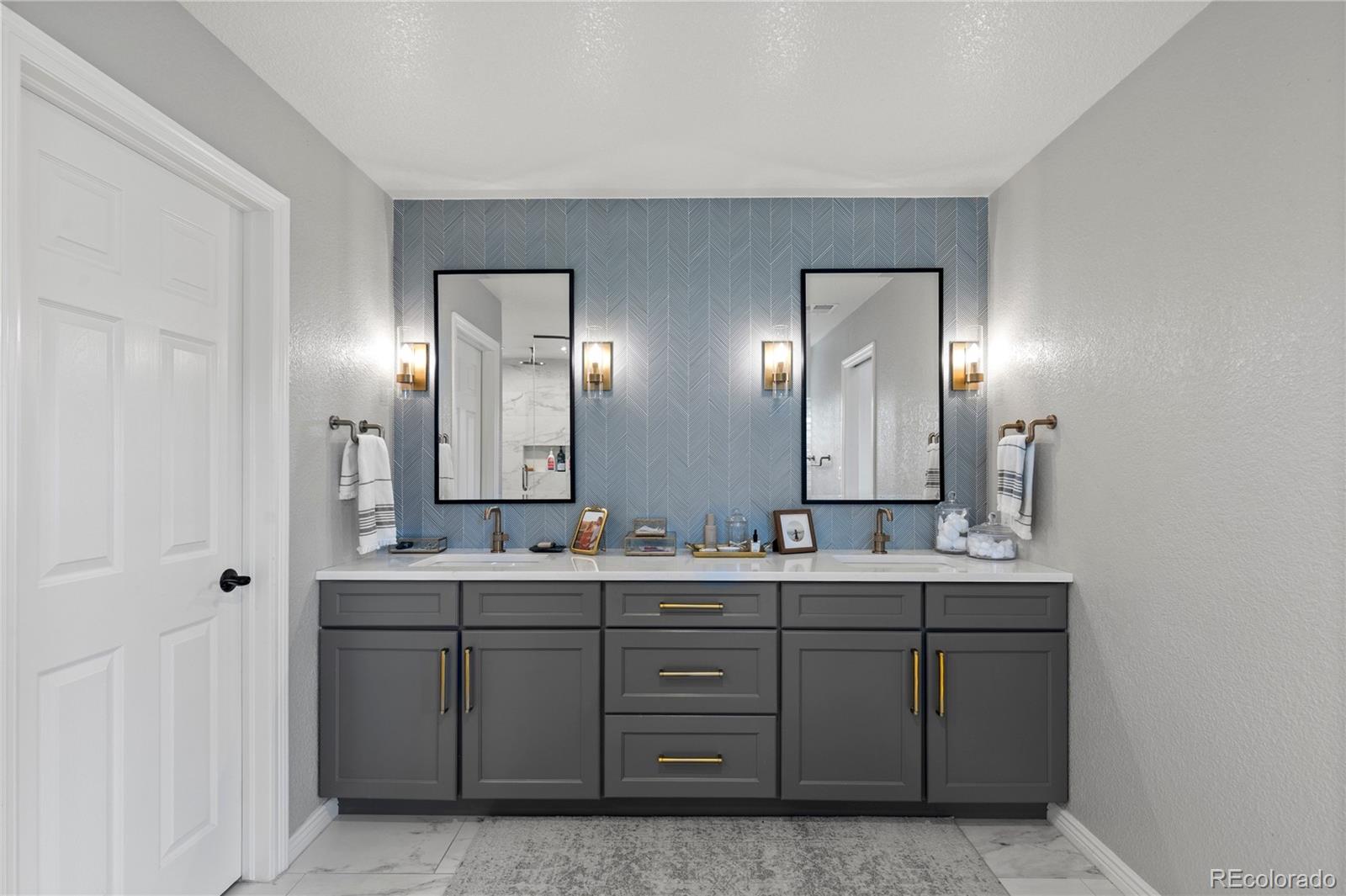 10660 Weathersfield Court Highlands Ranch, CO 80129 - Photo 28 of 44