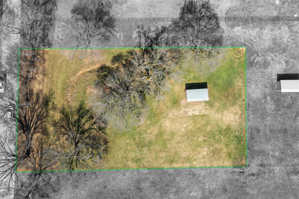 700 Gilliland Road Springtown, TX 76082 - Photo 11 of 12 a view of door