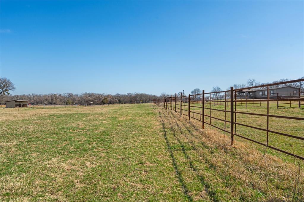 700 Gilliland Road Springtown, TX 76082 - Photo 6 of 12