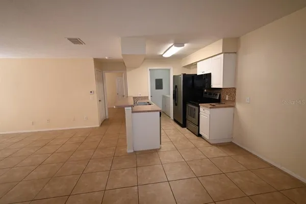 $1,675 | 36122 Lake Chase Boulevard, Unit 104, Zephyrhills, FL 33541