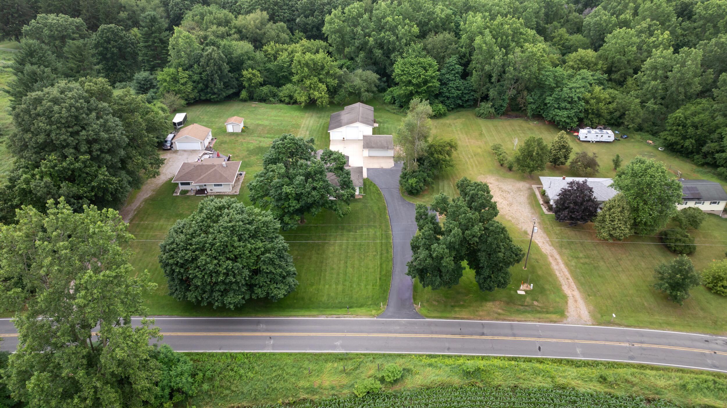 2230 O'leary Road Jackson, MI 49201 - Photo 5 of 64 2230 o'leary rd jackson mi - 0006