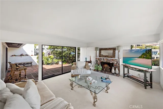 $5,095,000 | 312 Emerald Bay, Laguna Beach, CA 92651