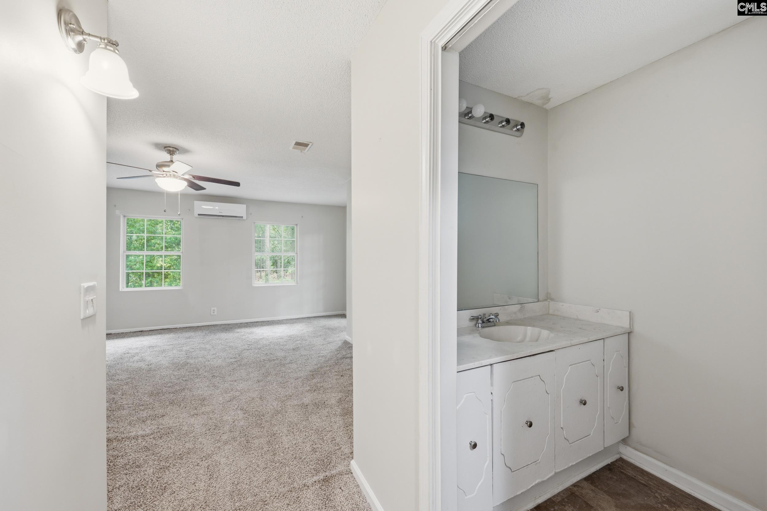 947 Ben Franklin Road Gilbert, SC 29054 - Photo 38 of 60