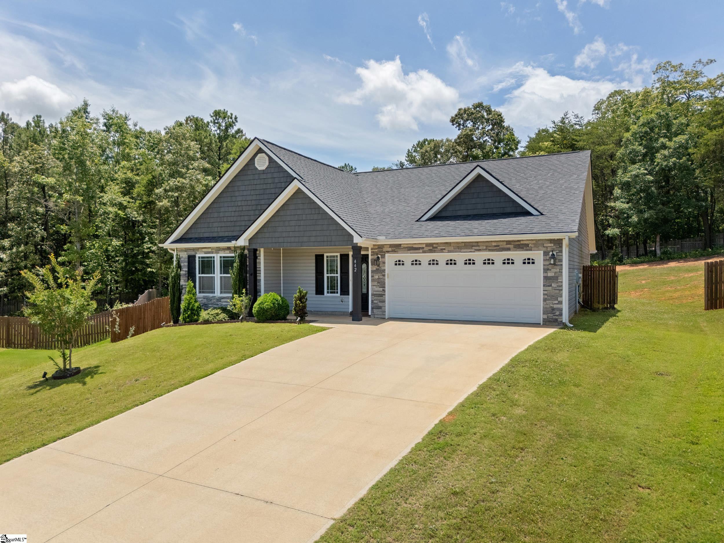 442 Camden Lee Court Inman, SC 29349 - Photo 2 of 42