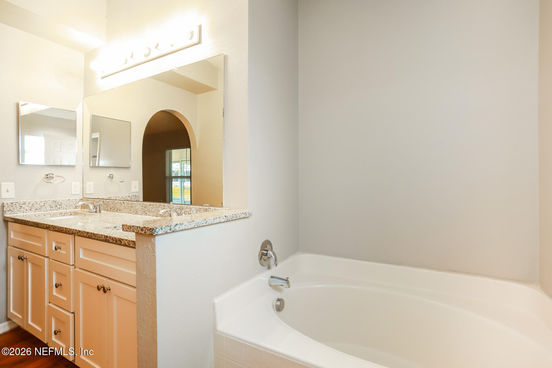 6992 Deer Island Road Jacksonville, FL 32244 - Photo 16 of 21 016-photo-main-bathroom-15428236