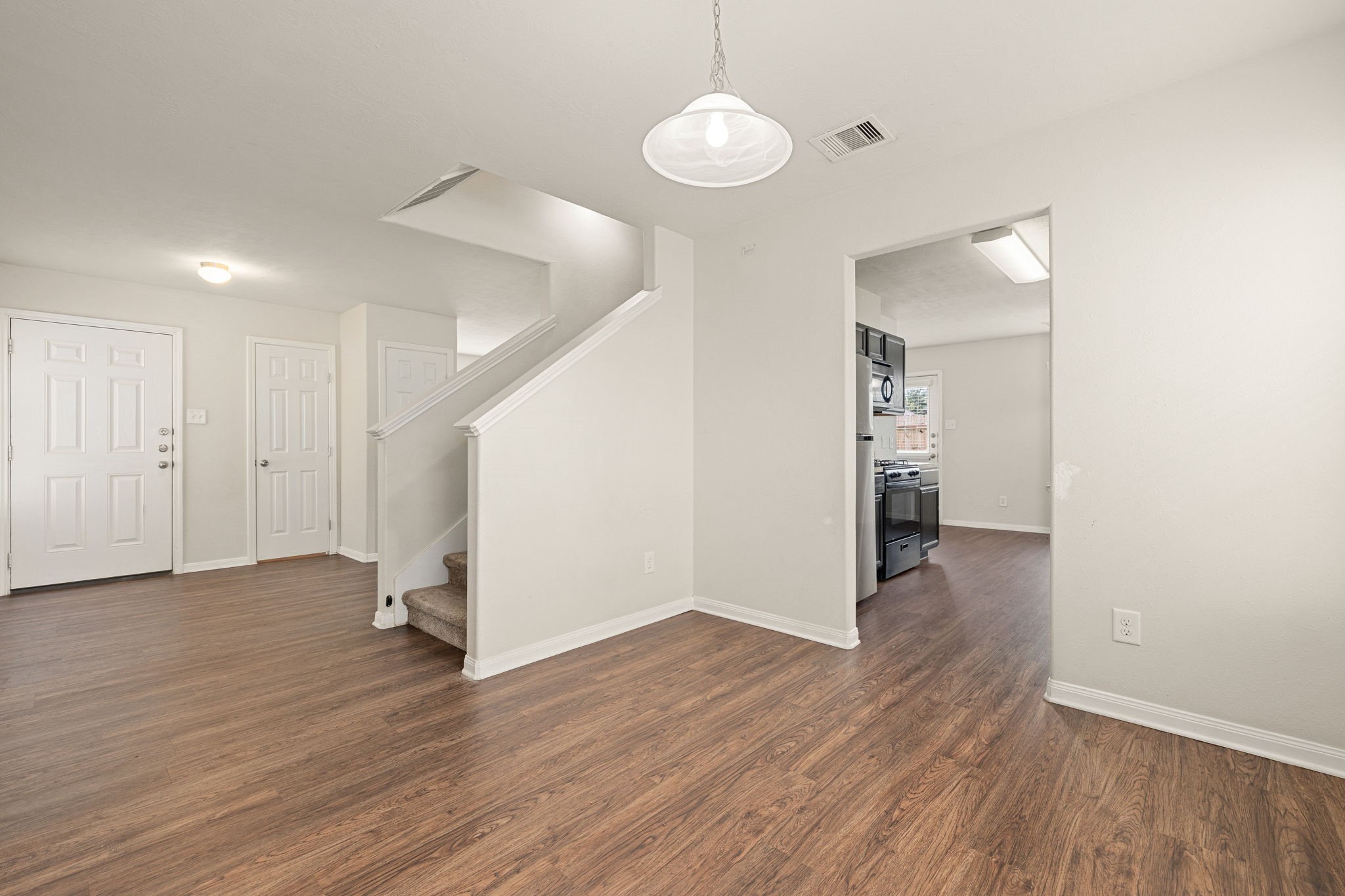21415 Partha Way Houston, TX 77073 - Photo 12 of 34 Formal Dining!