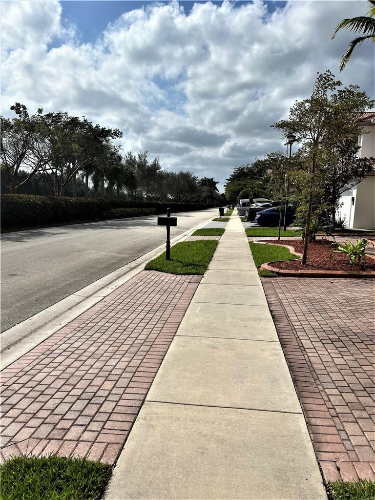 17989 Southwest 54th Street Miramar, FL 33029 - Photo 3 of 53 Photo 3