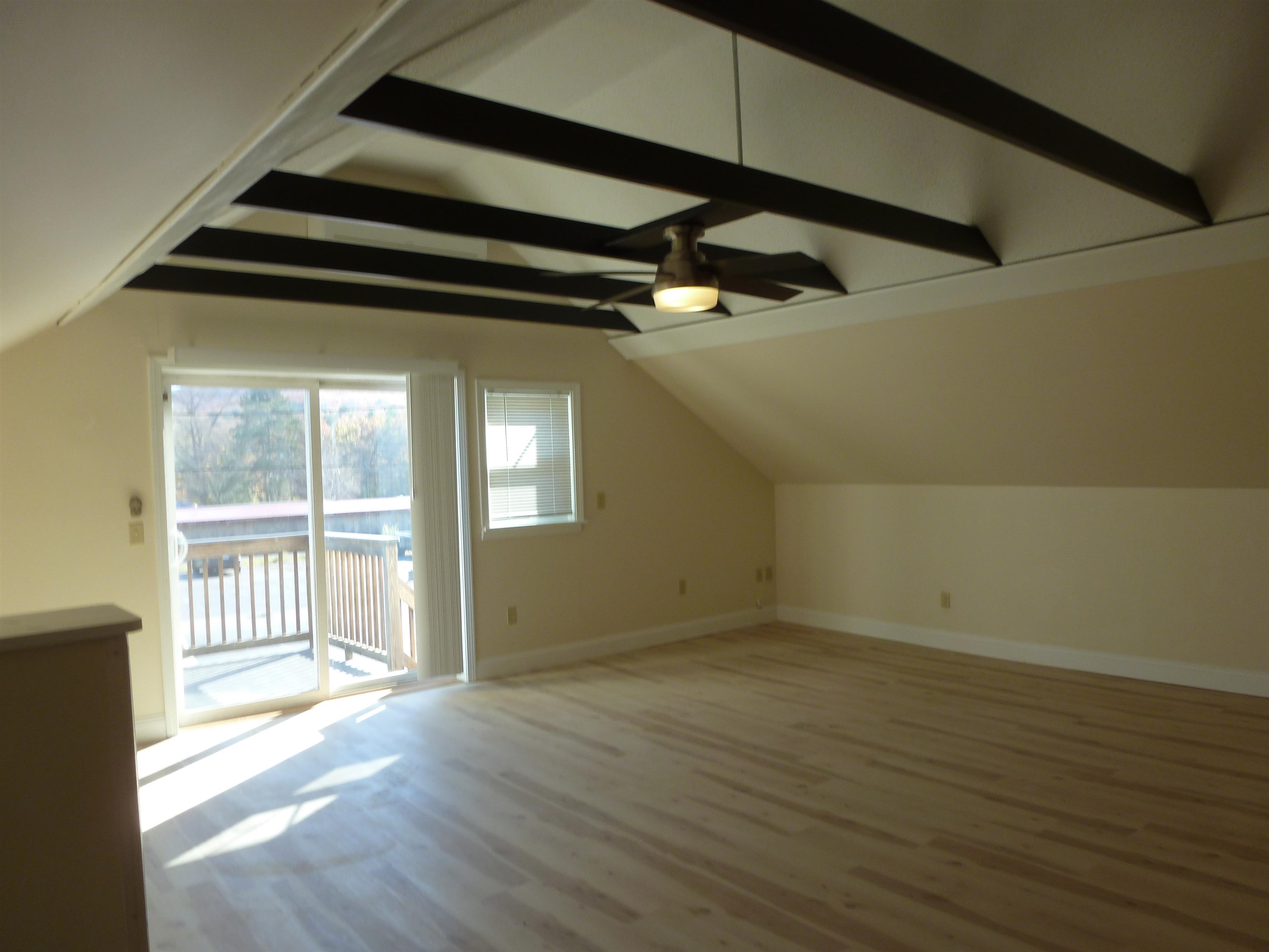 1155 Putney Road, Unit 1A Brattleboro, VT 05301 - Photo 8 of 12