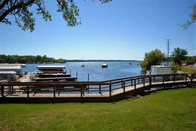 $609,900 | 490 South Lawson Drive, Unit C1 S6 S1, Green Lake, WI 54941
