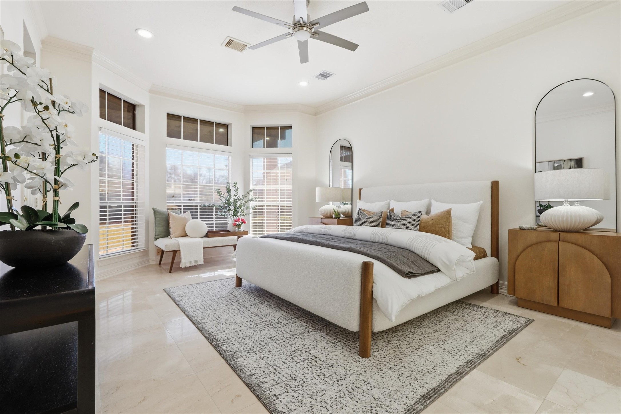 1918 Winter Knoll Way Houston, TX 77062 - Photo 21 of 46 Spacious primary suite with direct access to the backyard and serene views, creating a private retreat.