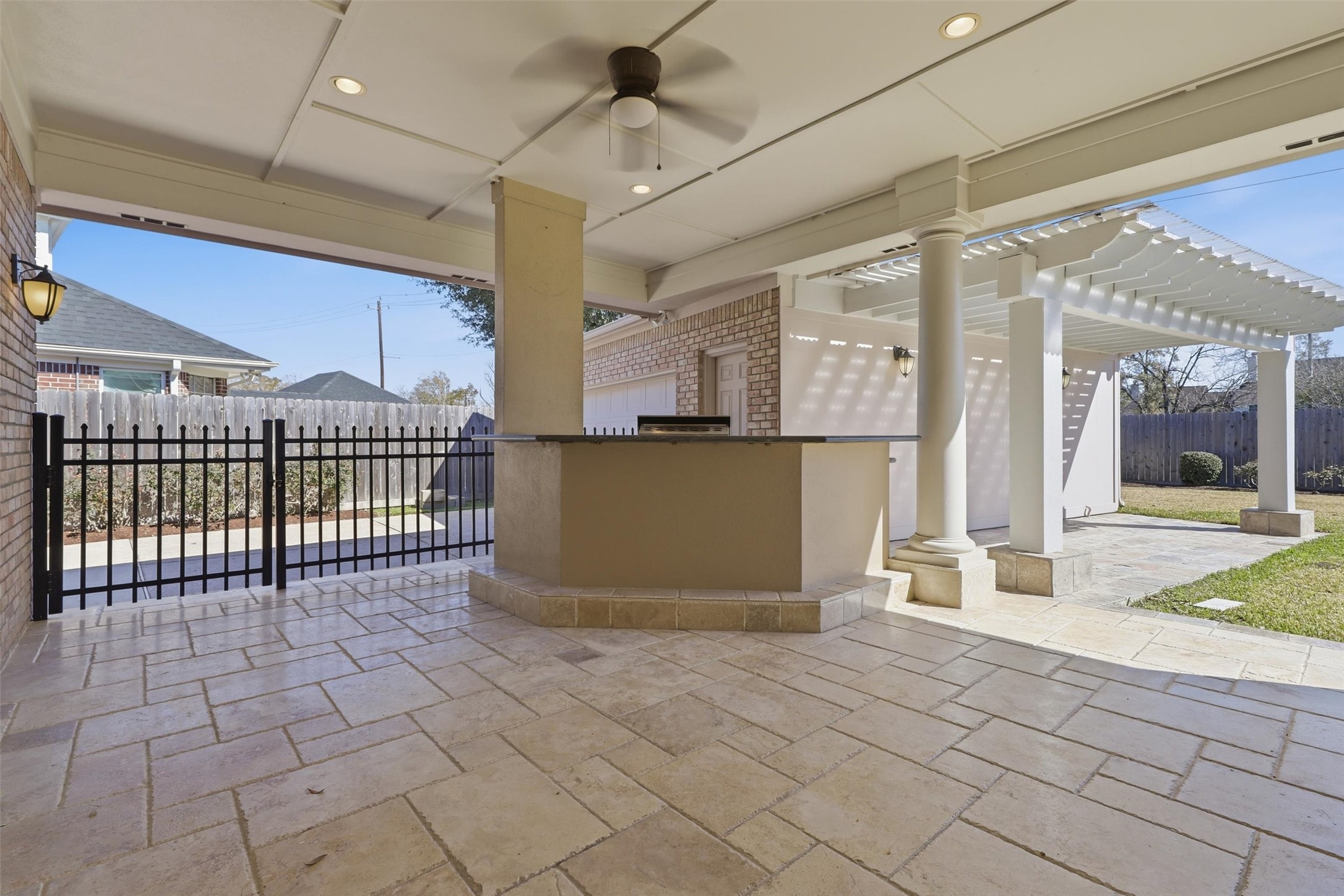 1918 Winter Knoll Way Houston, TX 77062 - Photo 30 of 46