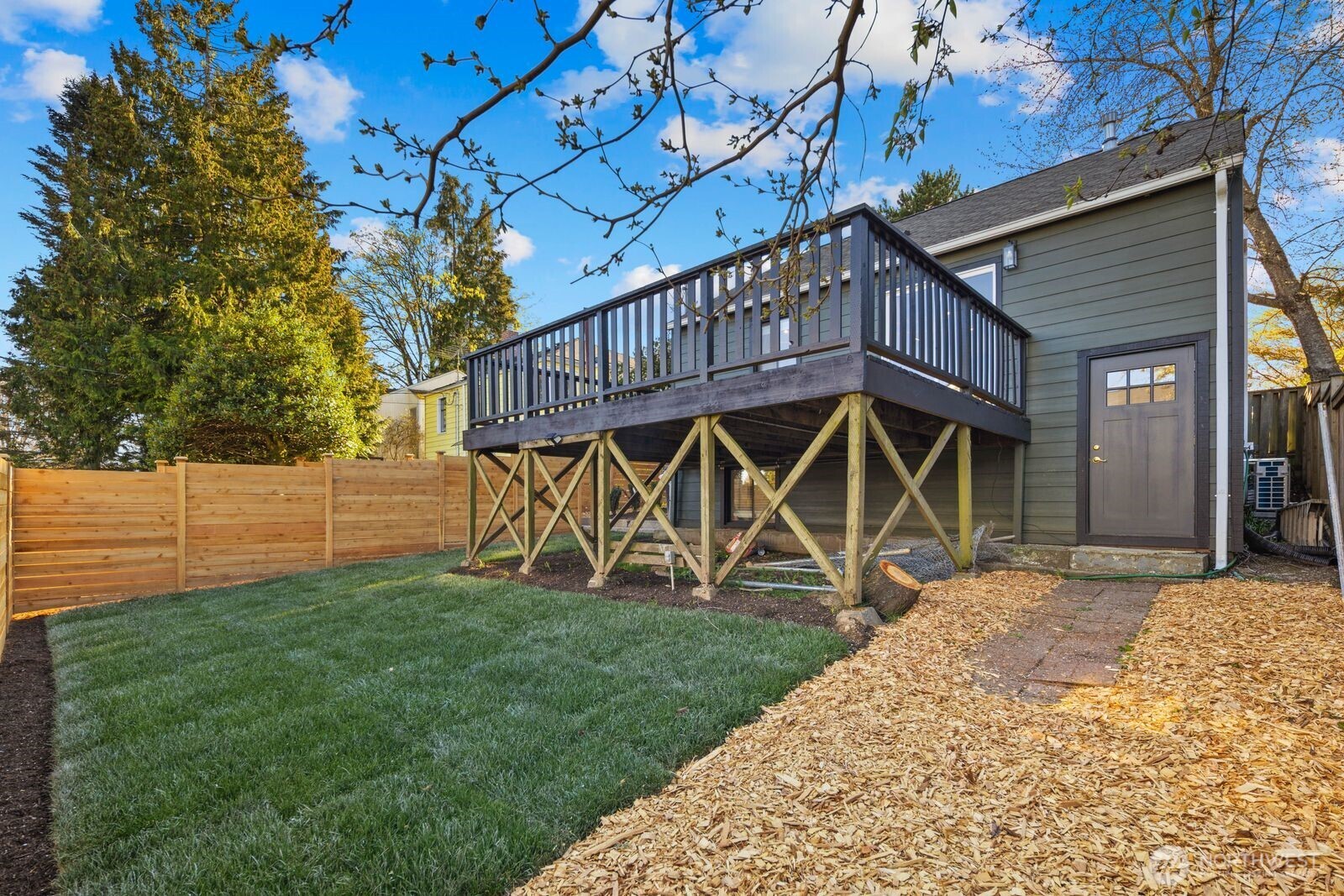 7132 34th Avenue Southwest Seattle, WA 98126 - Photo 27 of 31