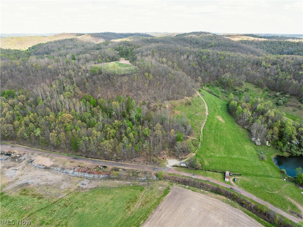 Ridge Road Southeast Uhrichsville, OH 44683 - Photo 8 of 49