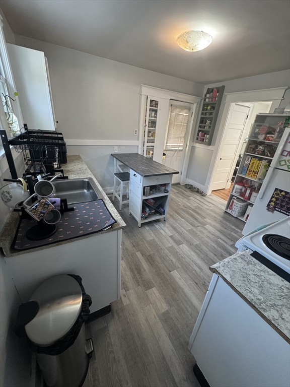 21 Fullerton Street Springfield, MA 01151 - Photo 19 of 32