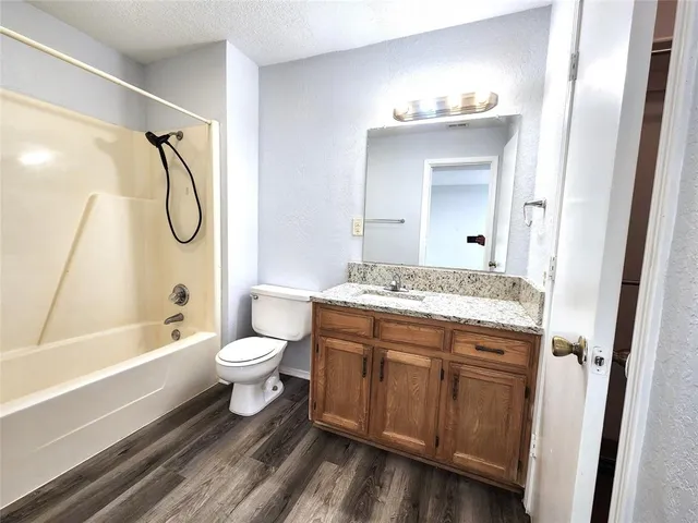 $1,600 | 2202 Bolivar Street, Denton, TX 76201