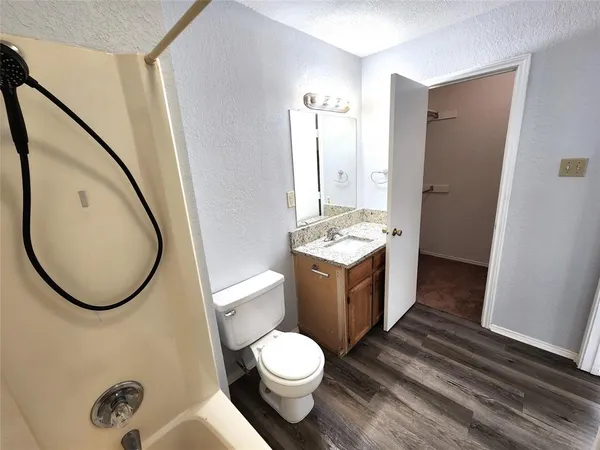 $1,600 | 2202 Bolivar Street, Denton, TX 76201