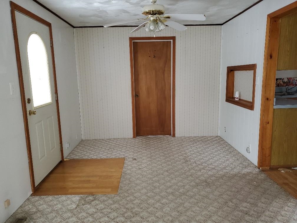 110 West Jackson Road St. Louis, MI 48880 - Photo 7 of 41 1895819-6.JPG