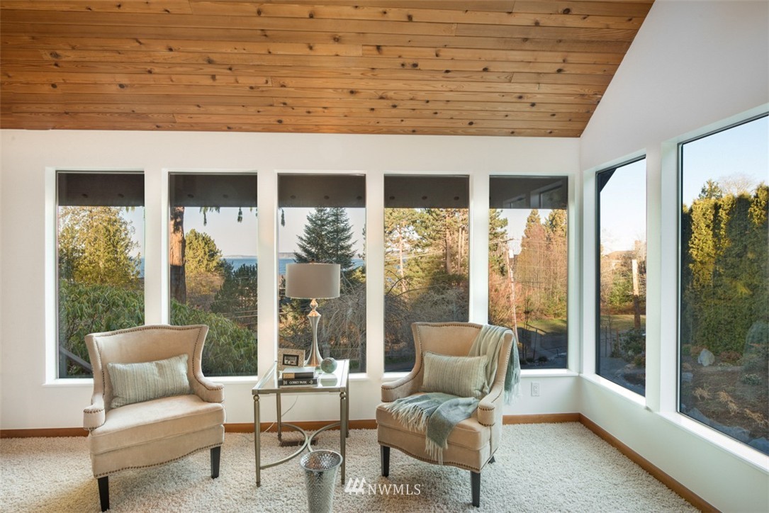 8230 Talbot Road Edmonds, WA 98026 - Photo 6 of 23 Gallery Image 6