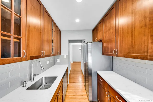 $249,999 | 213-05 75th Avenue, Unit 4N | Oakland Gardens