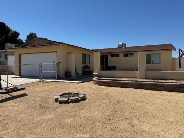 $303,900 | 404 Fenmore Drive, Barstow, CA 92311
