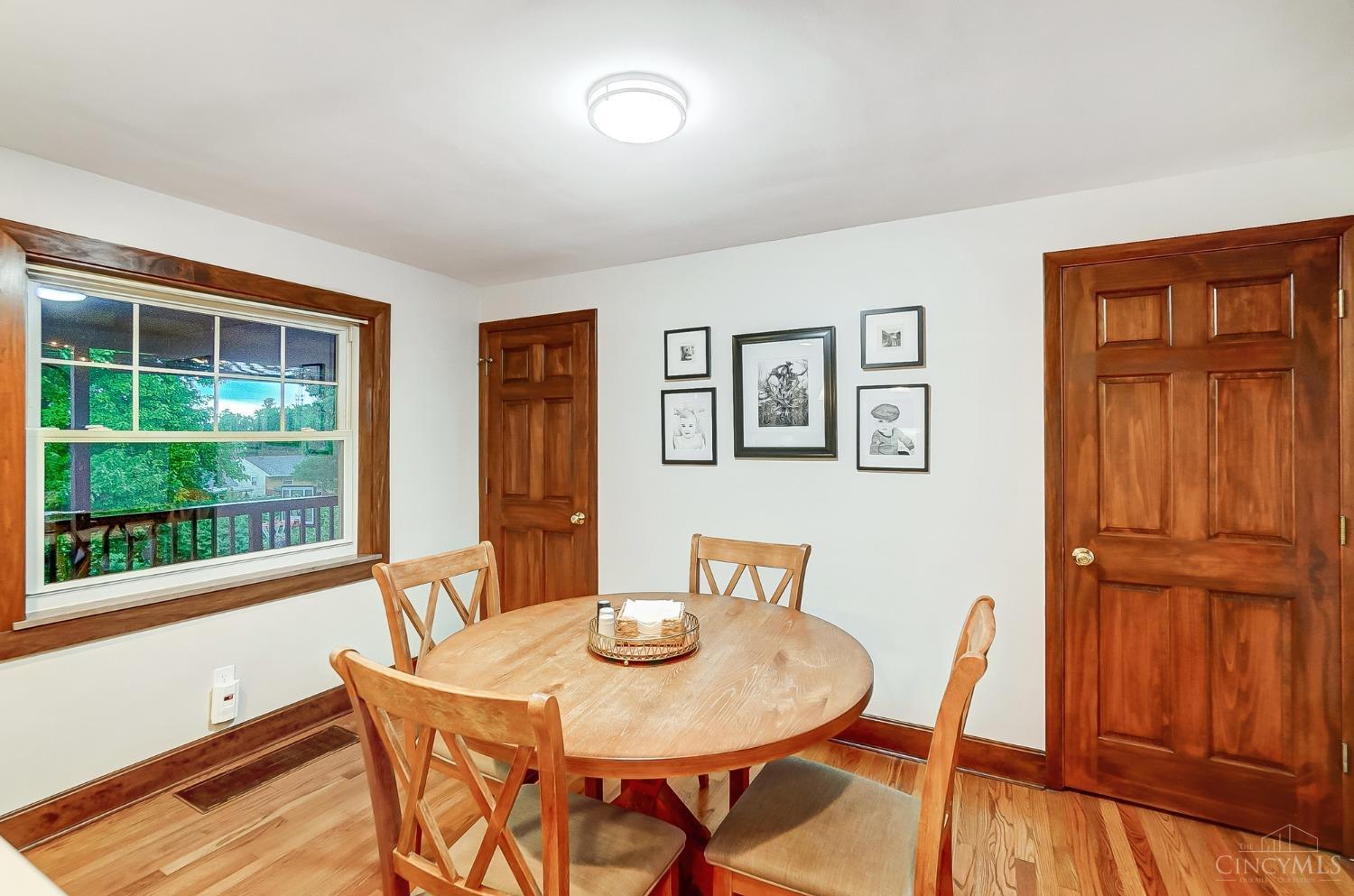 3589 Coral Gables Road Cincinnati, OH 45248 - Photo 9 of 38 Gallery Image 9