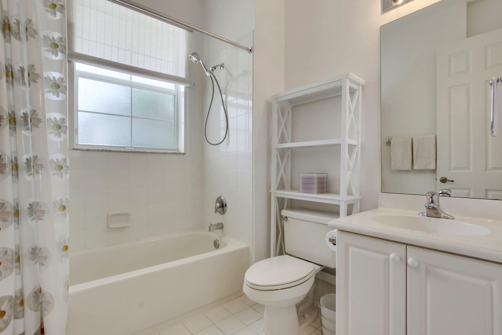 1552 Frederick Small Road, Unit 12D Jupiter, FL 33458 - Photo 11 of 23 House2-8