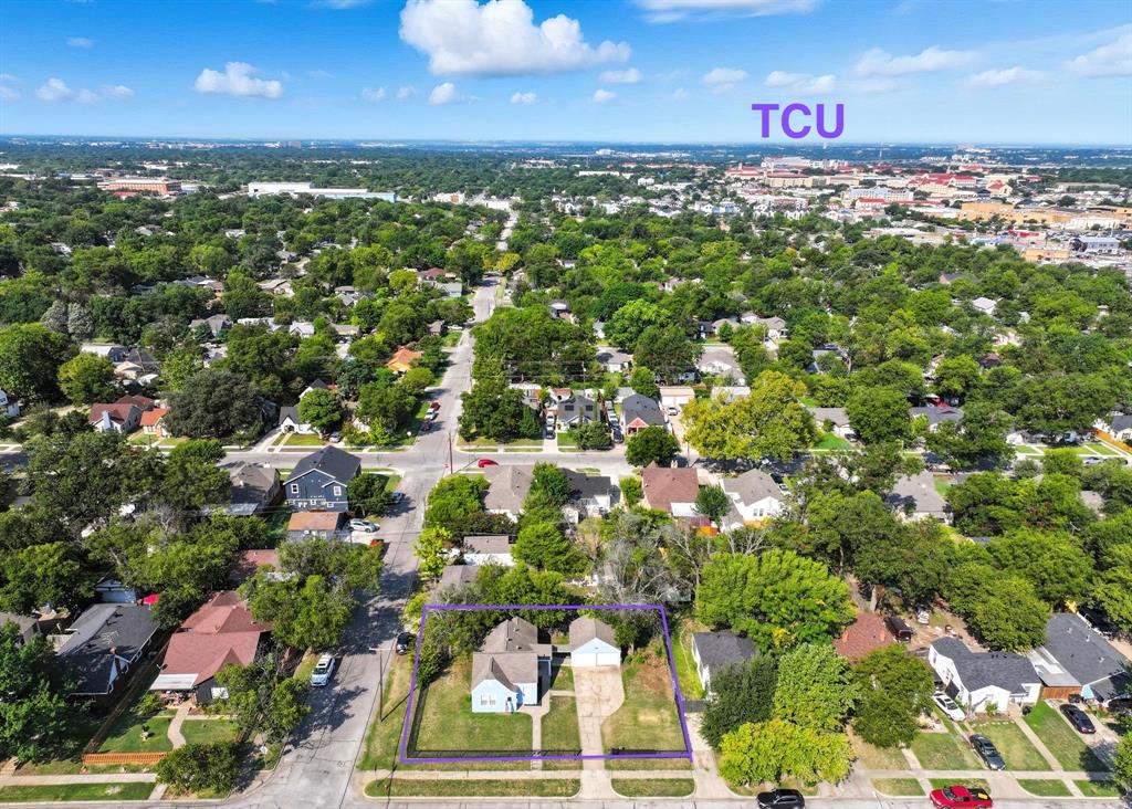3244 Ryan Avenue Fort Worth, TX 76110 - Photo 28 of 31 a view of a city