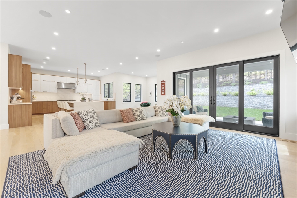102 Booth Street Needham, MA 02494 - Photo 11 of 42
