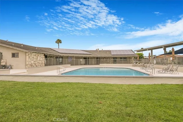 $189,000 | 6475 Atlantic Avenue, Unit 888, Long Beach, CA 90805